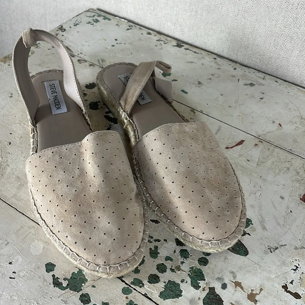 Steve Madden > Beige Sling Back Espadrille Sandals 9.5